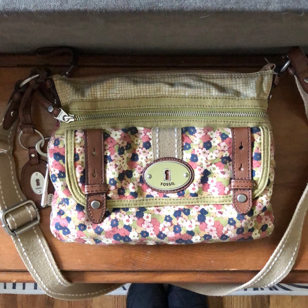 Vintage Flower Print Fossil Purse